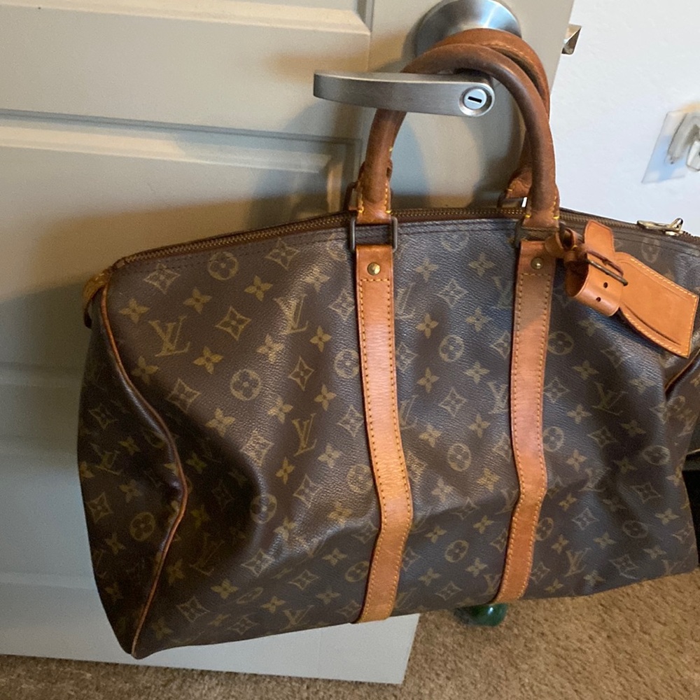 Louis Vuitton Weekender
